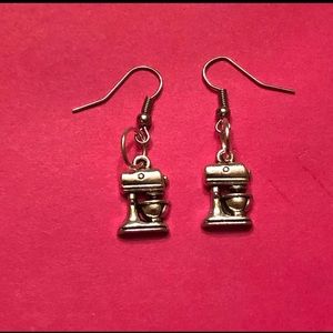 Baking Mixer Earrings! Brand New!! Silver.